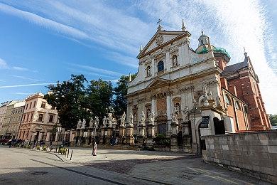 国产4人联机肉鸽游戏《无尽爱丽丝》现已在Steam平台提供试玩Demo